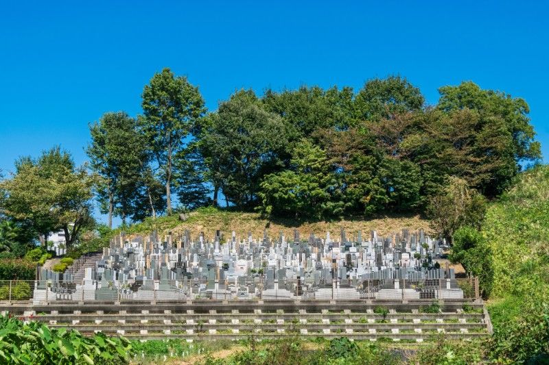 霊園